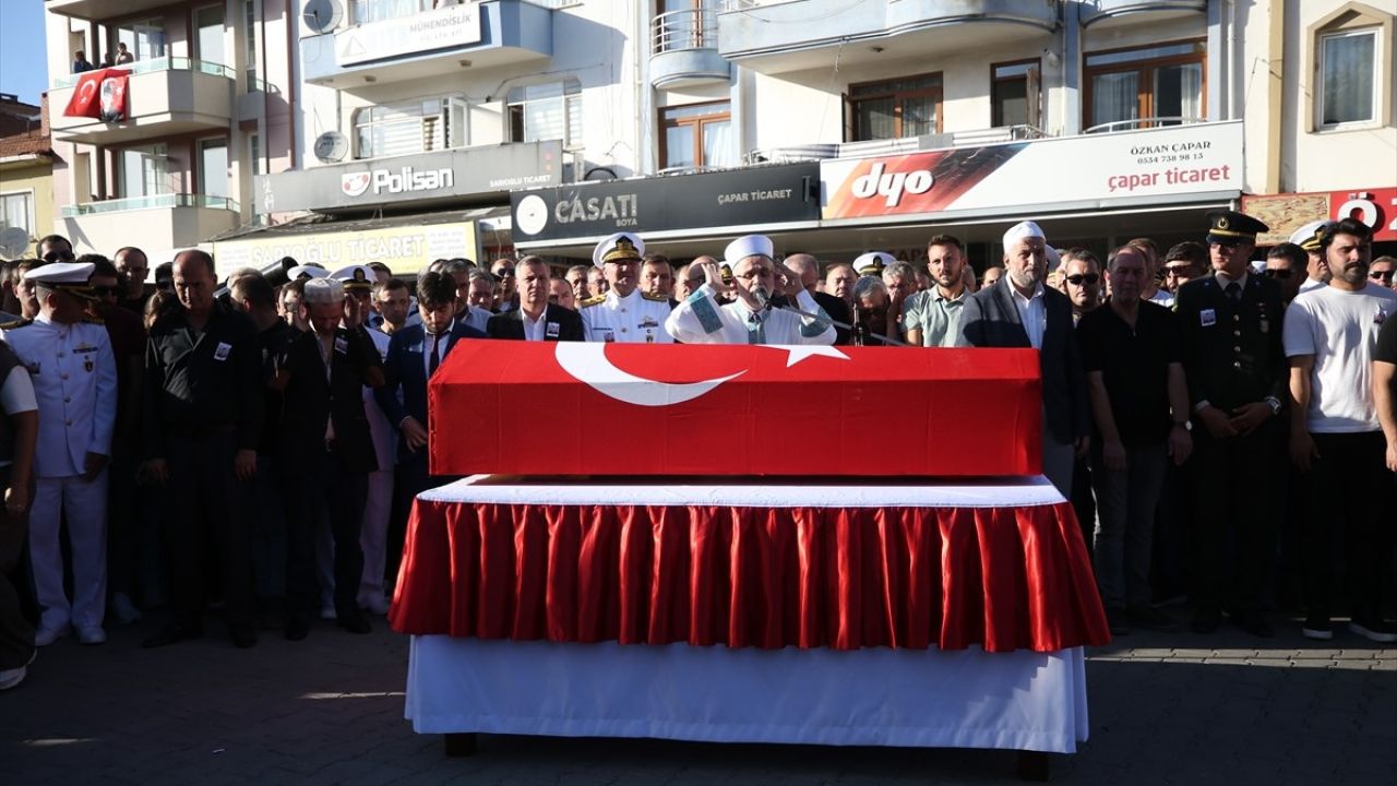 Burak Geniş'in Cenazesi Törenle Toprağa Verildi