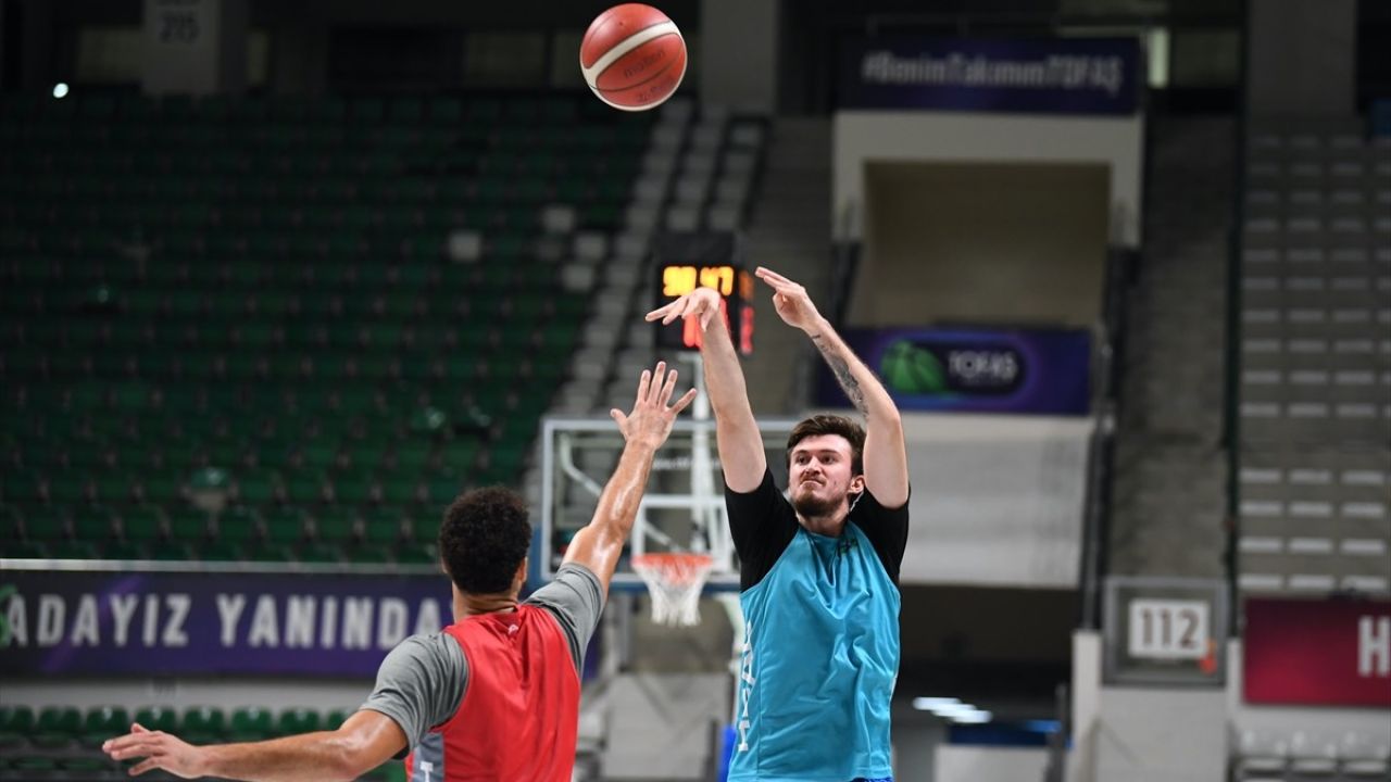 TOFAŞ Basketbol Takımı Yeni Sezona Hazır