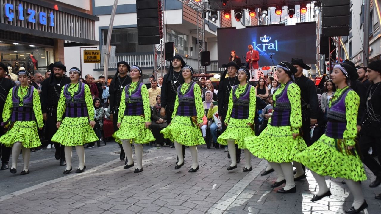 Gümüşhane'de 27. Yöresel Ürünler Festivali Başladı