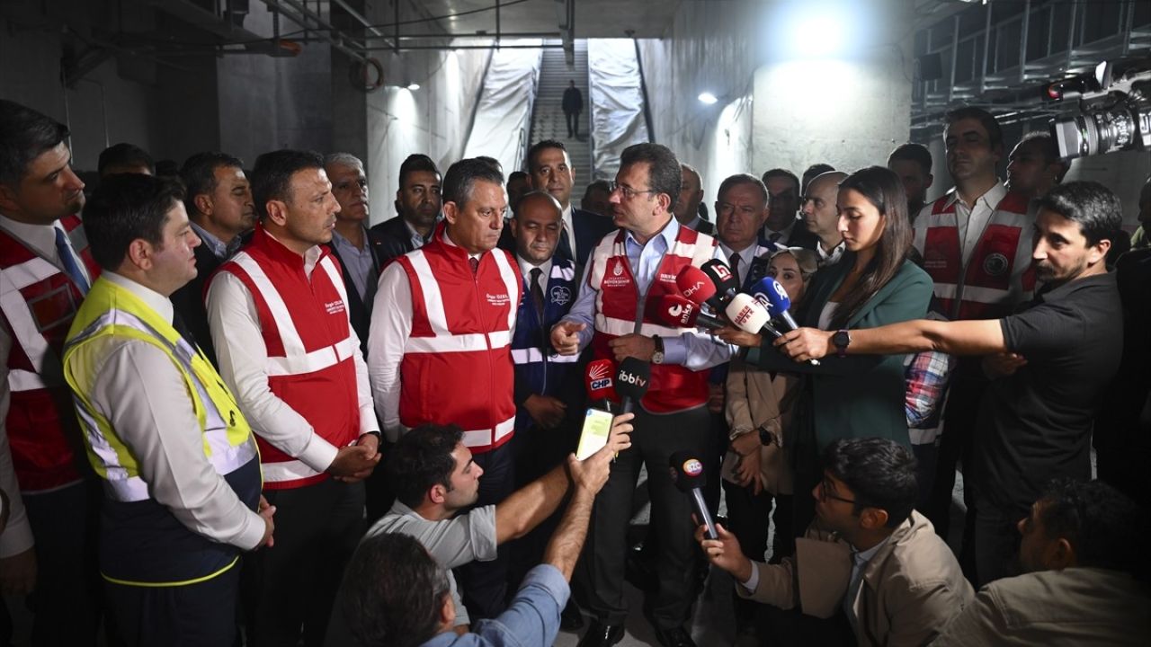 CHP Genel Başkanı Özel, İstanbul'daki Metro Şantiyesini İnceledi