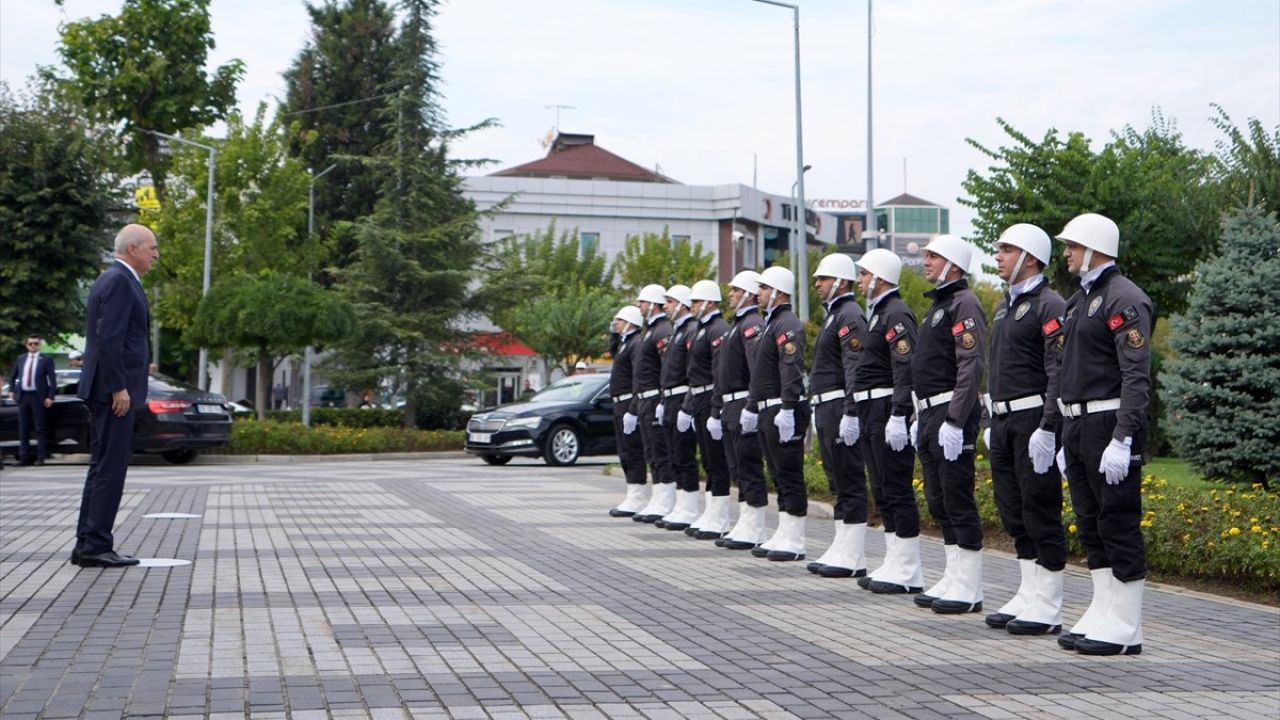 TBMM Başkanı Kurtulmuş Düzce Valiliğini Ziyaret Etti