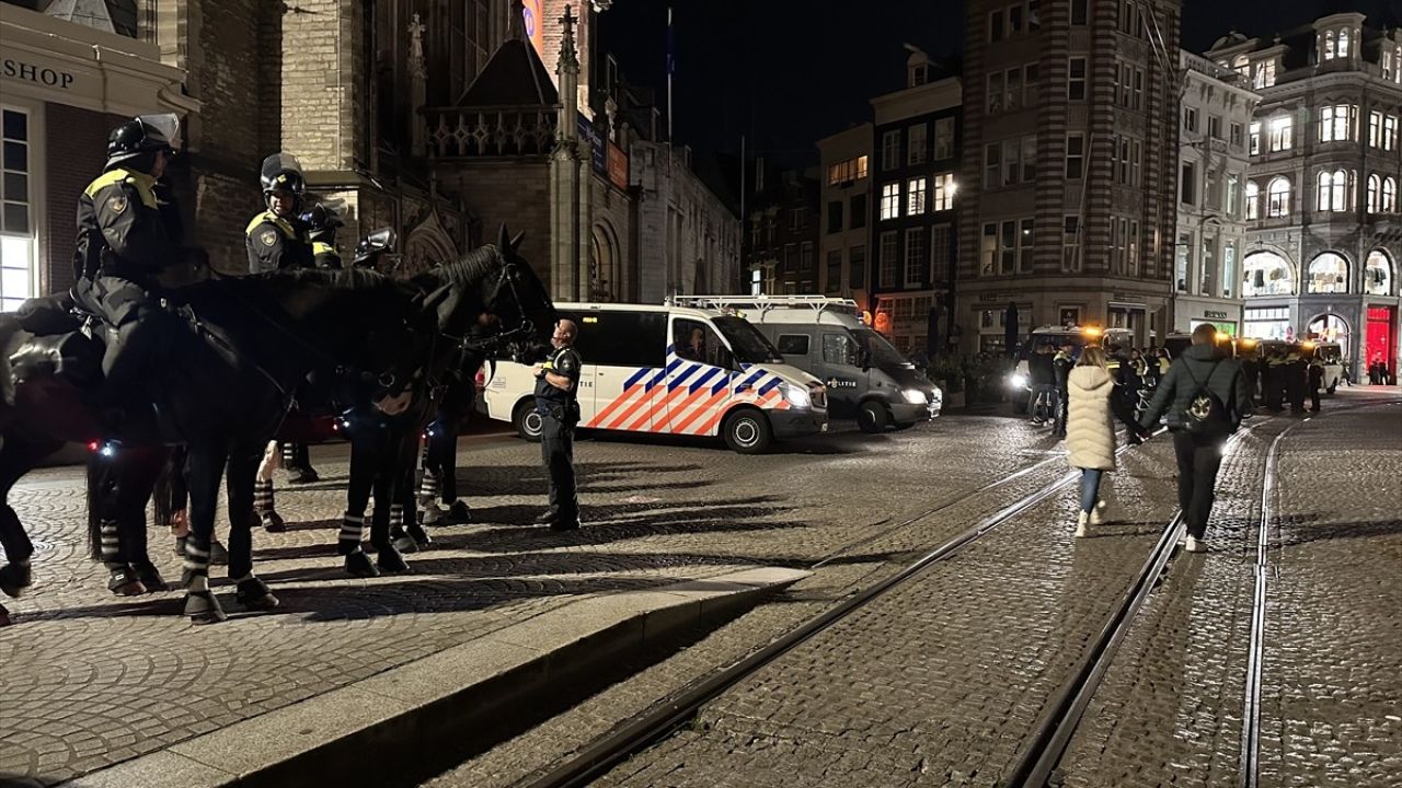 Hollanda'da Gazze Soykırımı Protestosu