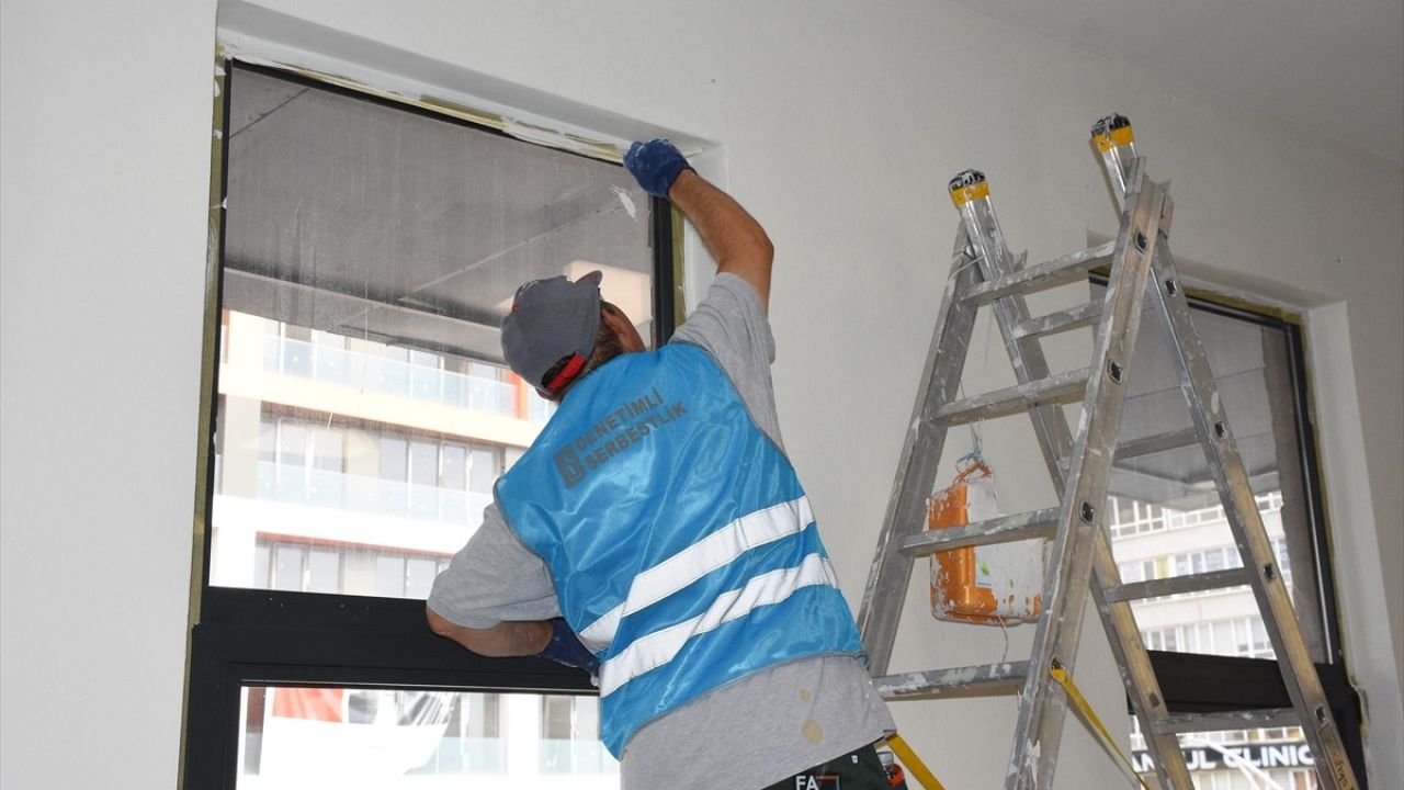 Samsun'da Denetimli Serbestlik Yükümlüleri Boyacılık Eğitimi Alarak Topluma Kazandırılıyor