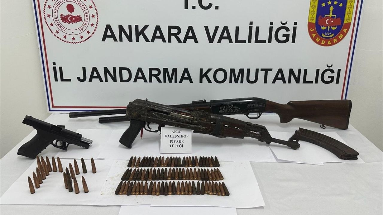 Ankara'da Kumarhane Baskını: 2 Şüpheli Yakalandı