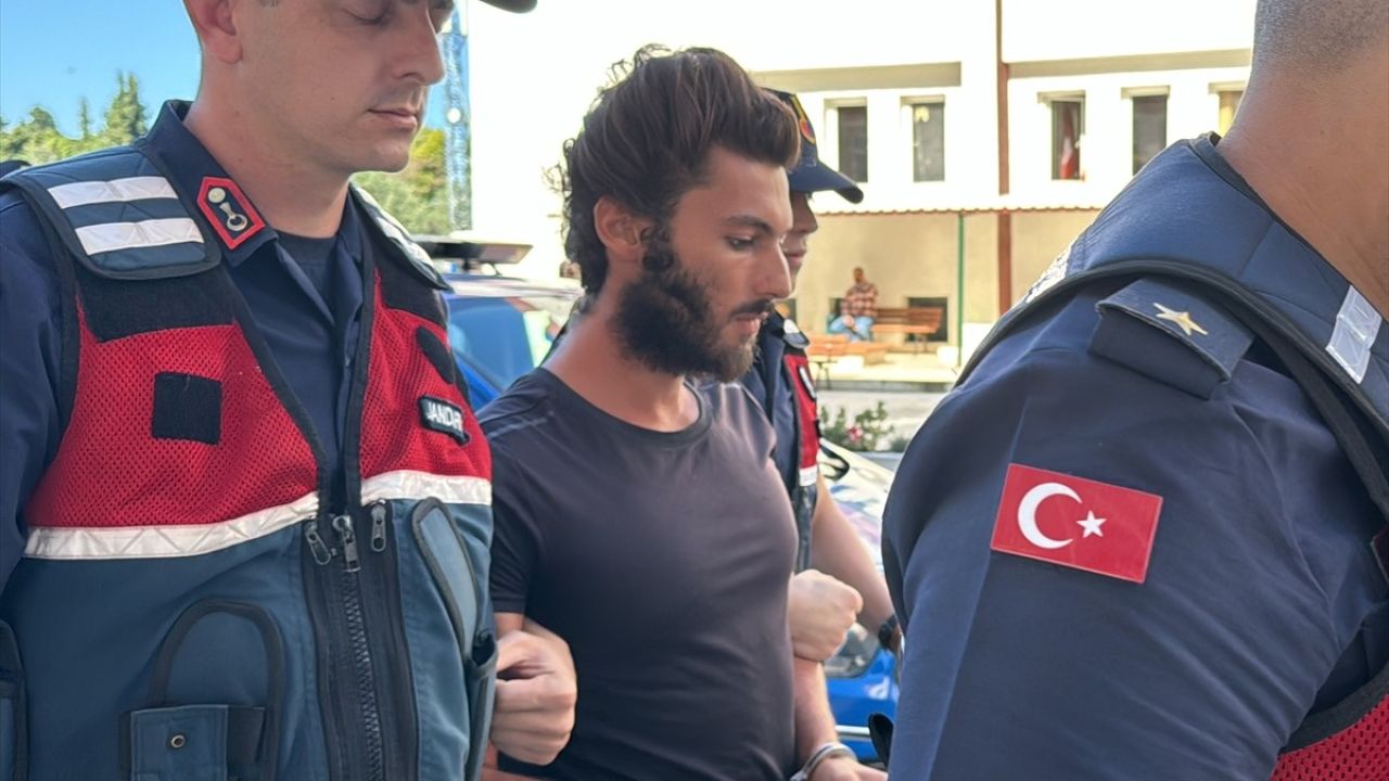 Yalova'da Kız Öğrencilere Taciz İddiasıyla Tutuklama