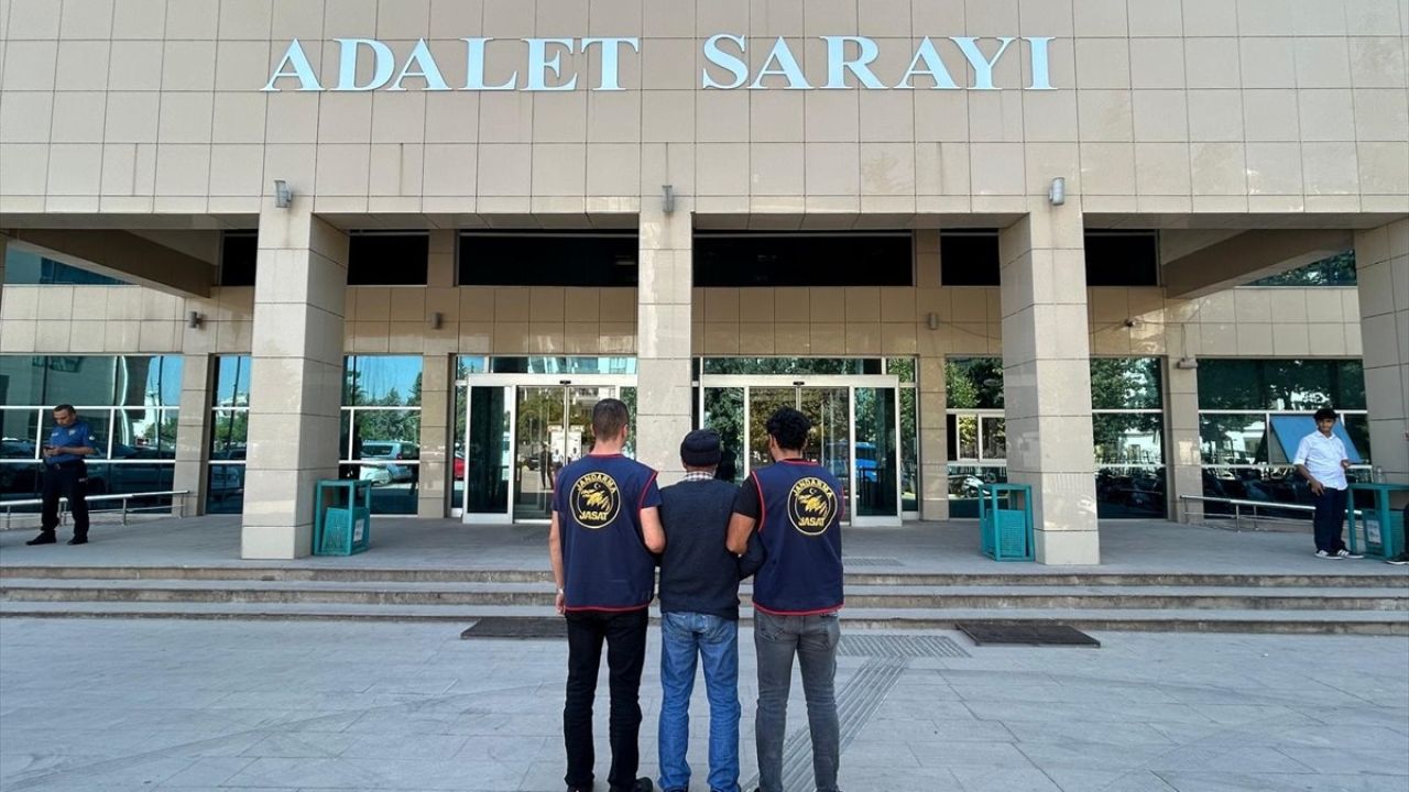 22 Yıl Sonra Yakalandı: Gaziantep Cinayet Zanlısı Antalya'da Ele Geçirildi