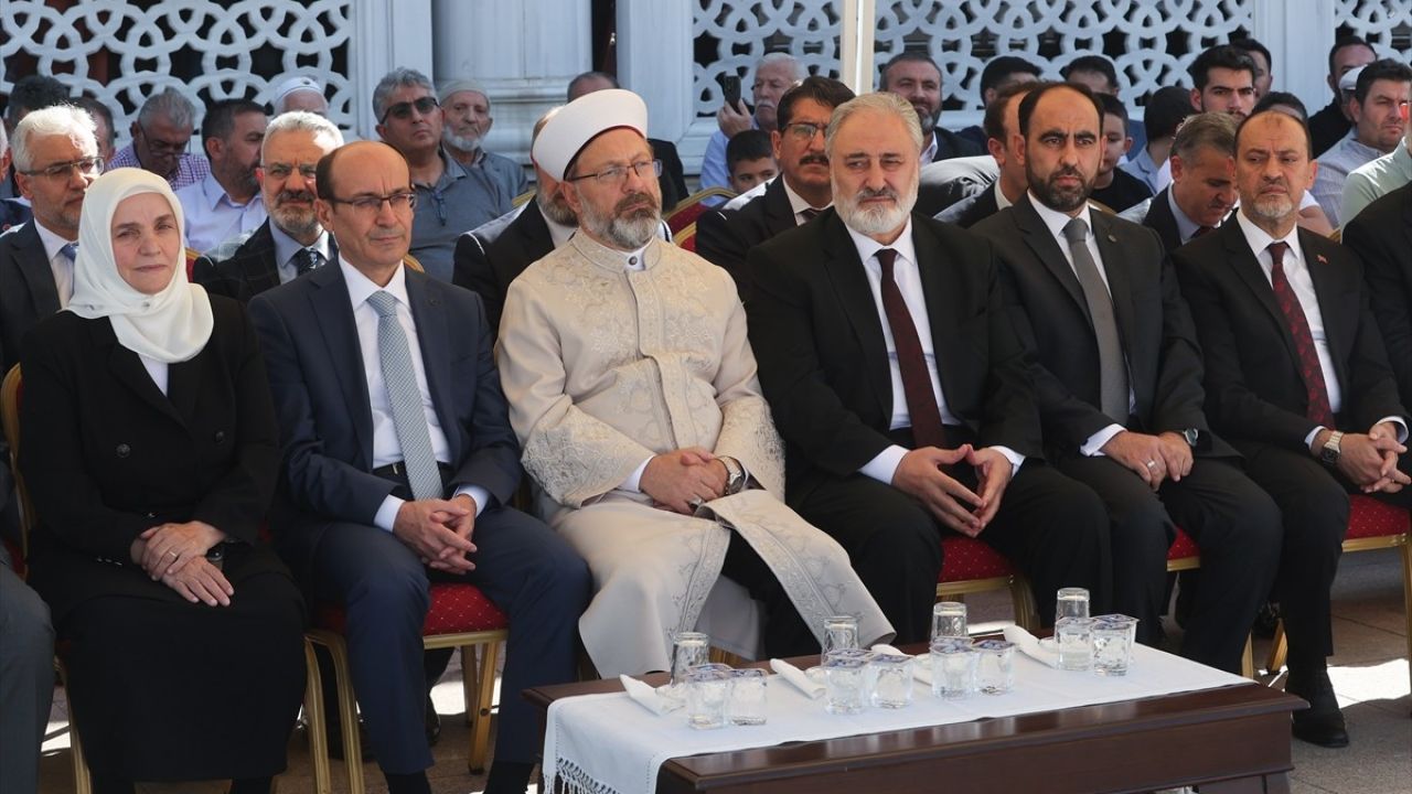 Diyanet İşleri Başkanı Ali Erbaş'tan Gençlik Merkezi ve Kur'an Kursu Açılışı