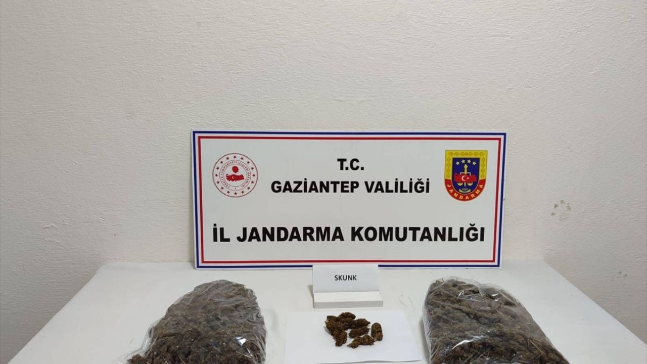 Gaziantep'te 5 Kilogram Uyuşturucu ile Yakalanan Zanlı Tutuklandı