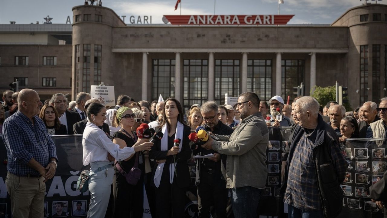 Ankara Garı’nda 10 Ekim Anması