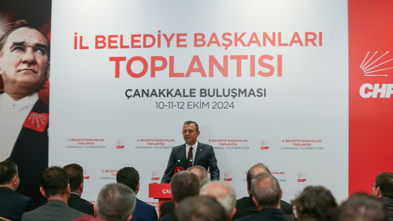 CHP Lideri Özgür Özel, Çanakkale'de Belediyelere Yönelik Önemli Vurgularda Bulundu