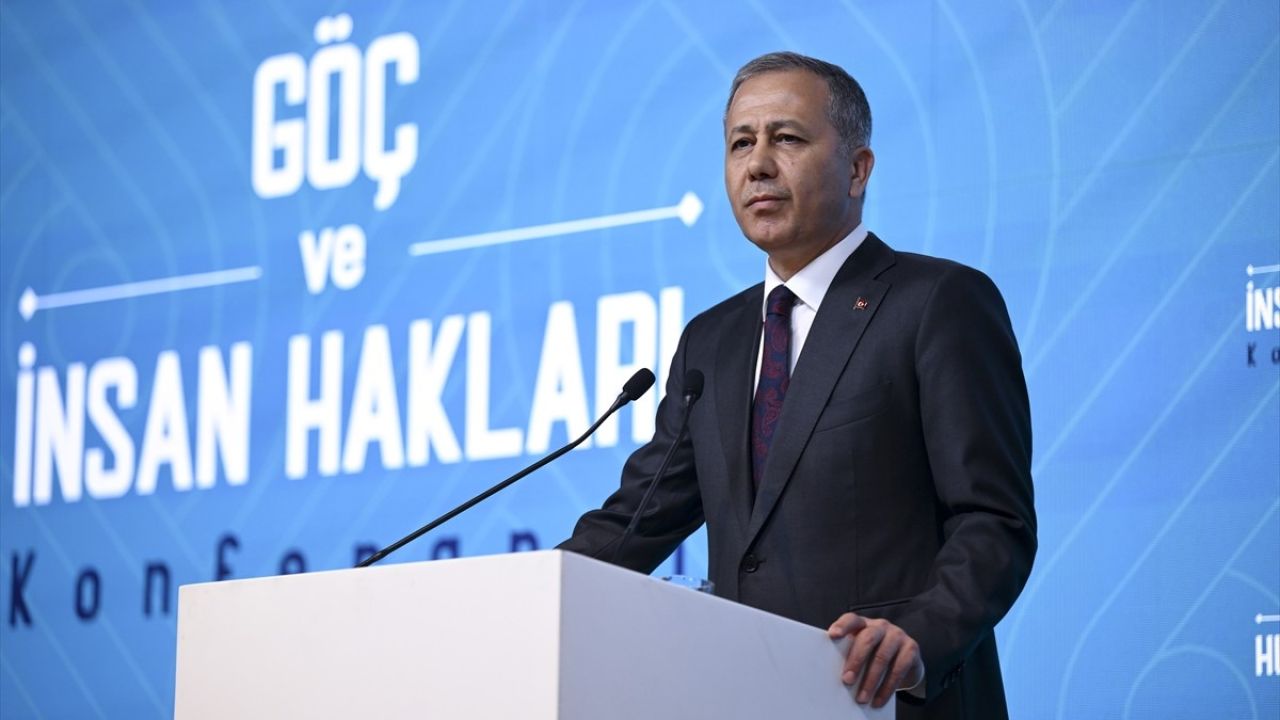 Türkiye Göç ve İnsan Hakları Konferansı'nda İnsan Hakları Vurgusu