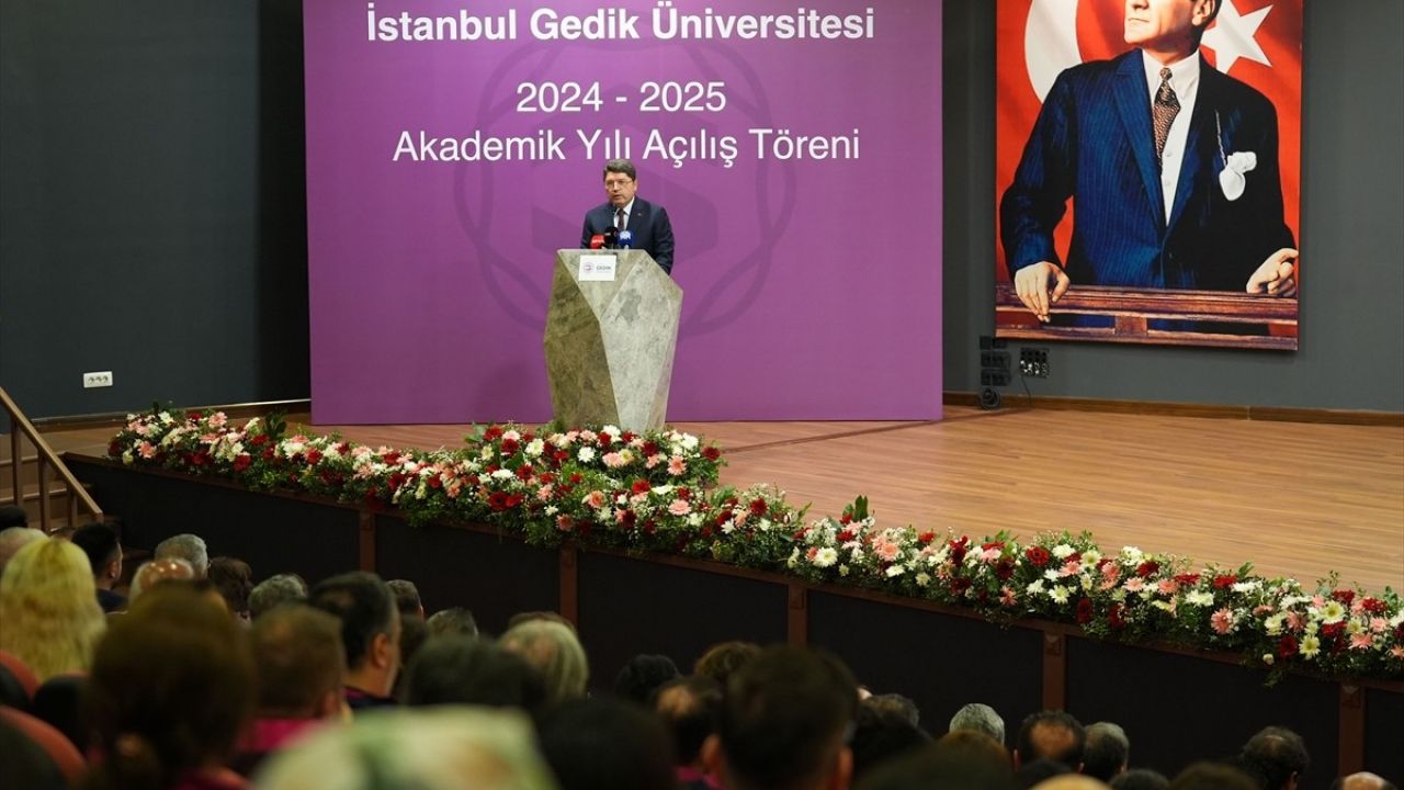 Adalet Bakanı Tunç, Yargı Reformu ve Yeni Anayasa Üzerine Değerlendirmelerde Bulundu