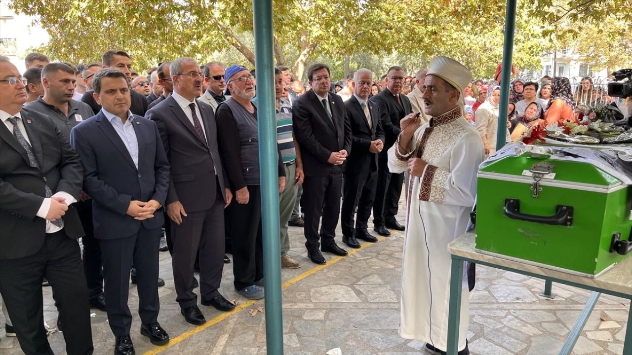 Çanakkale'de Bedeni Eğitimi Dersinde Kalp Krizi Geçiren Öğrenci Hayatını Kaybetti