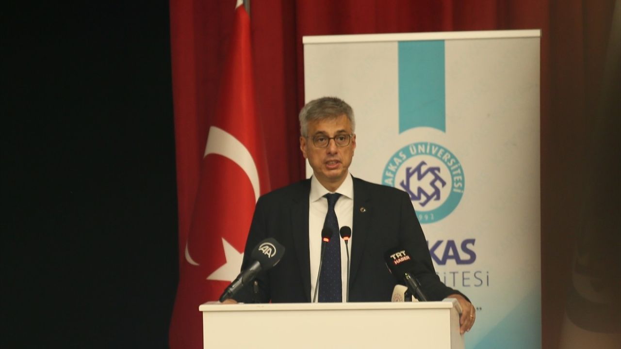 Bakan Memişoğlu'ndan Kafkas Üniversitesi Açılış Töreninde Önemli Mesajlar