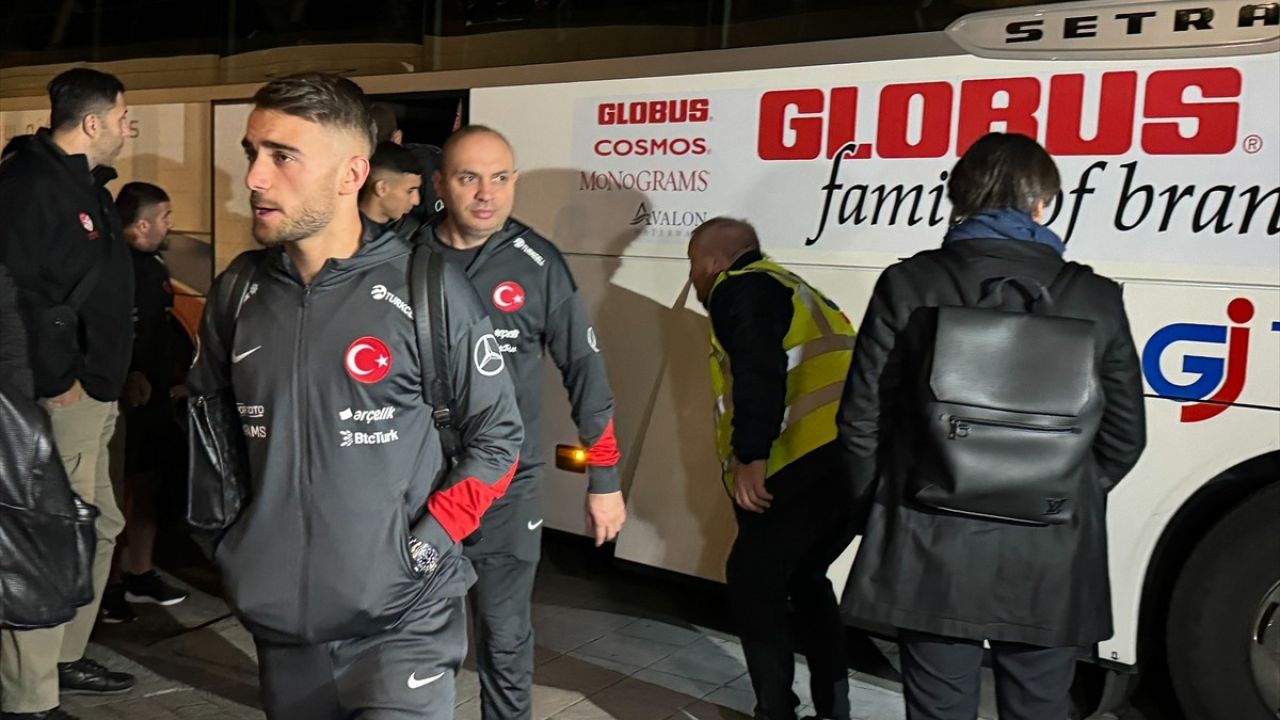 A Milli Futbol Takımı İzlanda'ya Ulaştı