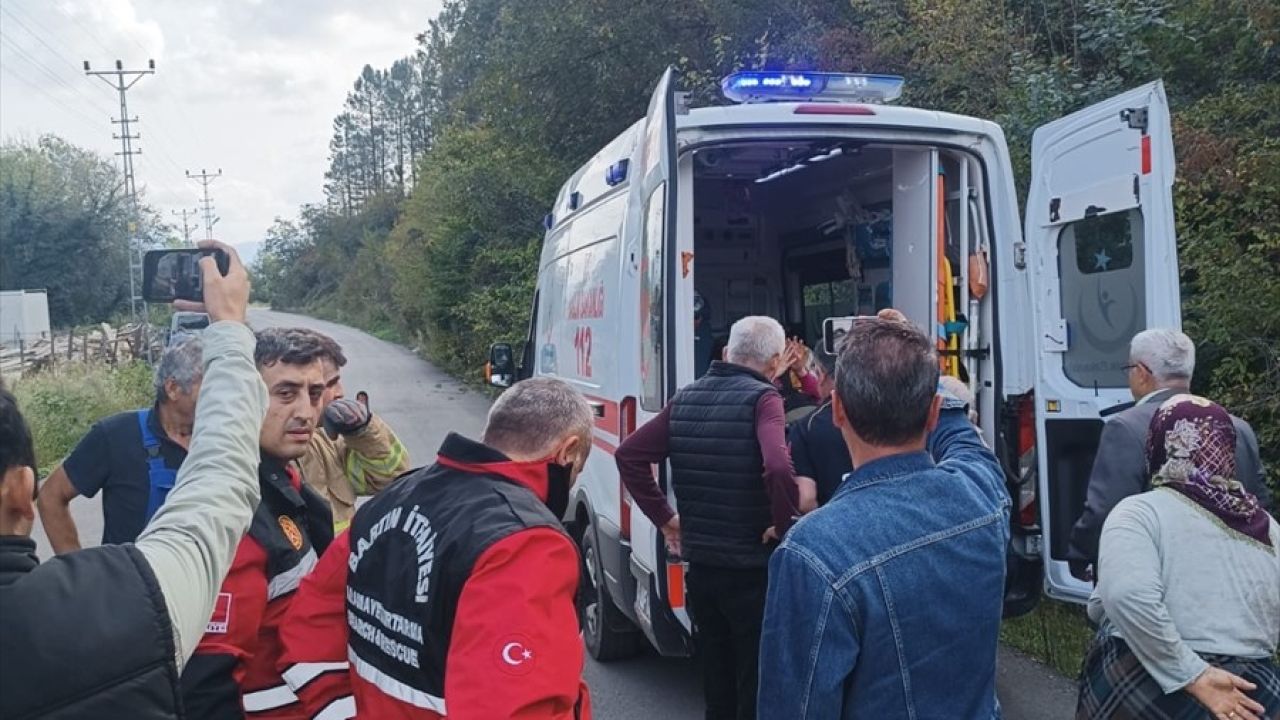 Bartın'da Mantar Toplarken Ayağını Kıran Kadın Kurtarıldı