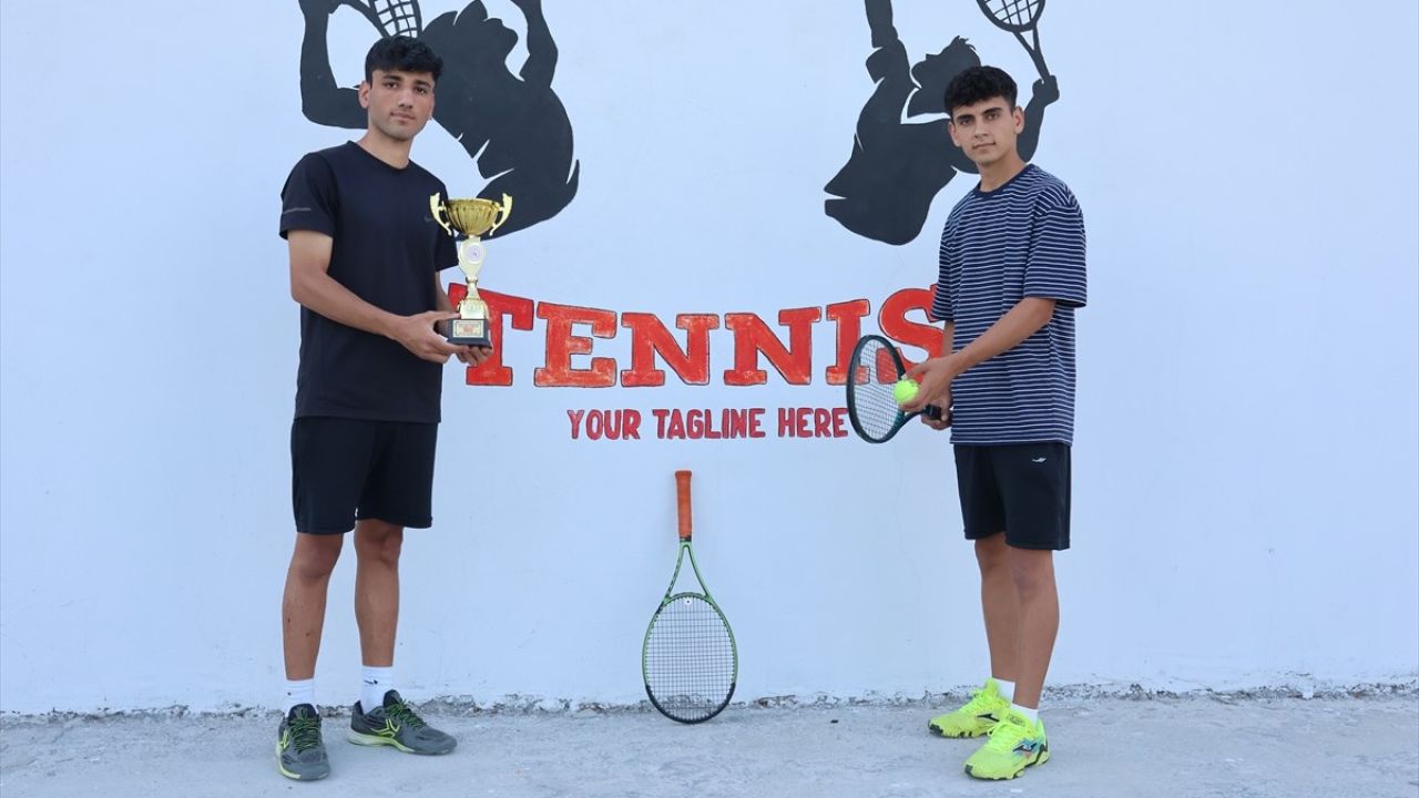 Iğdır'ın Genç Tenisçileri Türkiye Tenis Ligi'nde Yarışacak