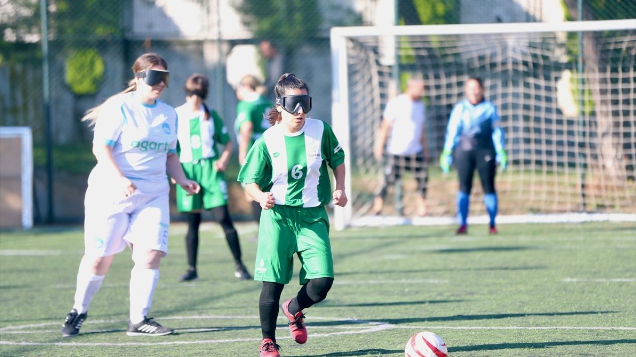 Görme Engelli Kadın Futbol Şampiyonası Kocaeli'de Başladı