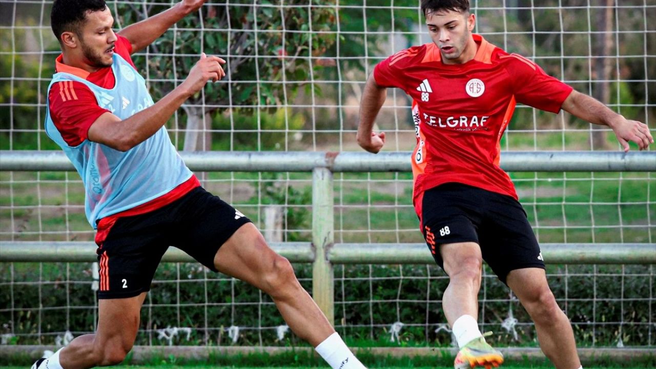 Antalyaspor Galatasaray Maçına Hazırlanıyor