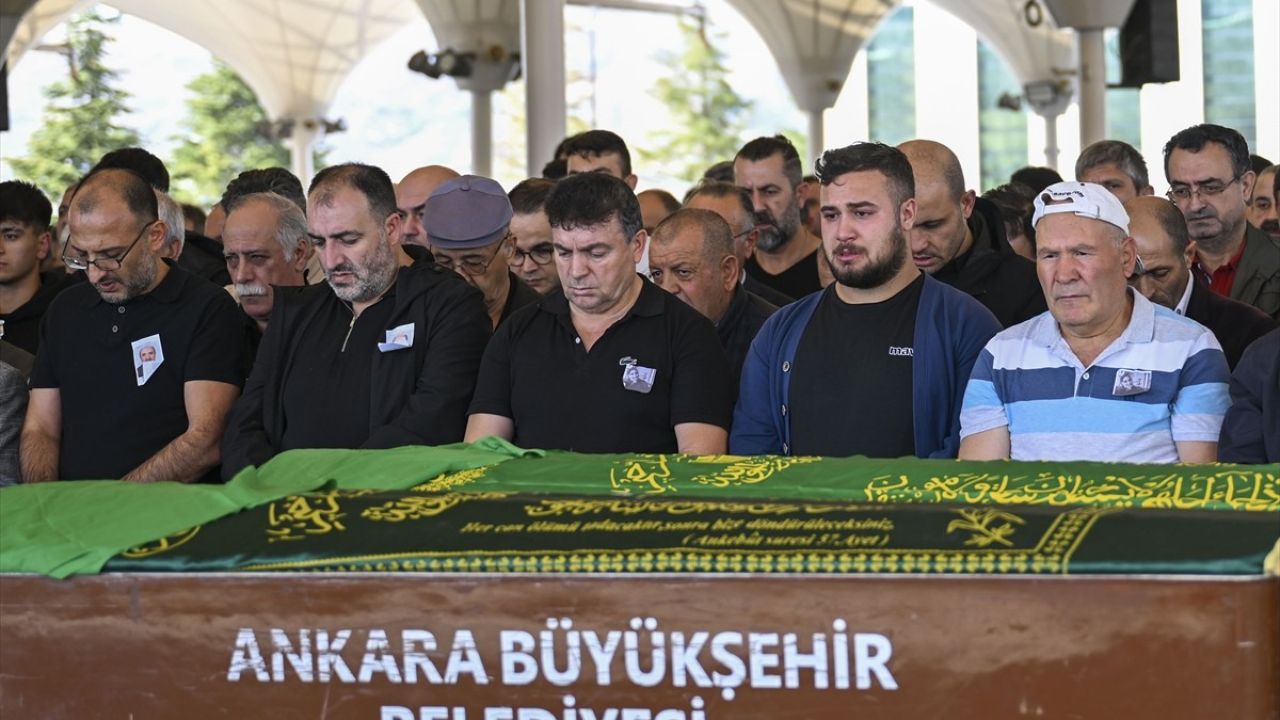 Kastamonu'da Kadın Cinayeti: Burçin Sevgi T. Son Yolculuğuna Uğurlandı