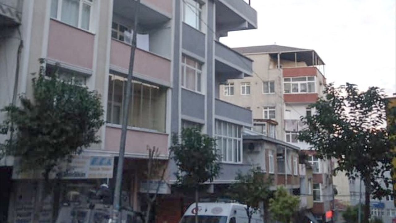 Şişli'de Baza Kapağı Kazası: Bir Kadın Hayatını Kaybetti