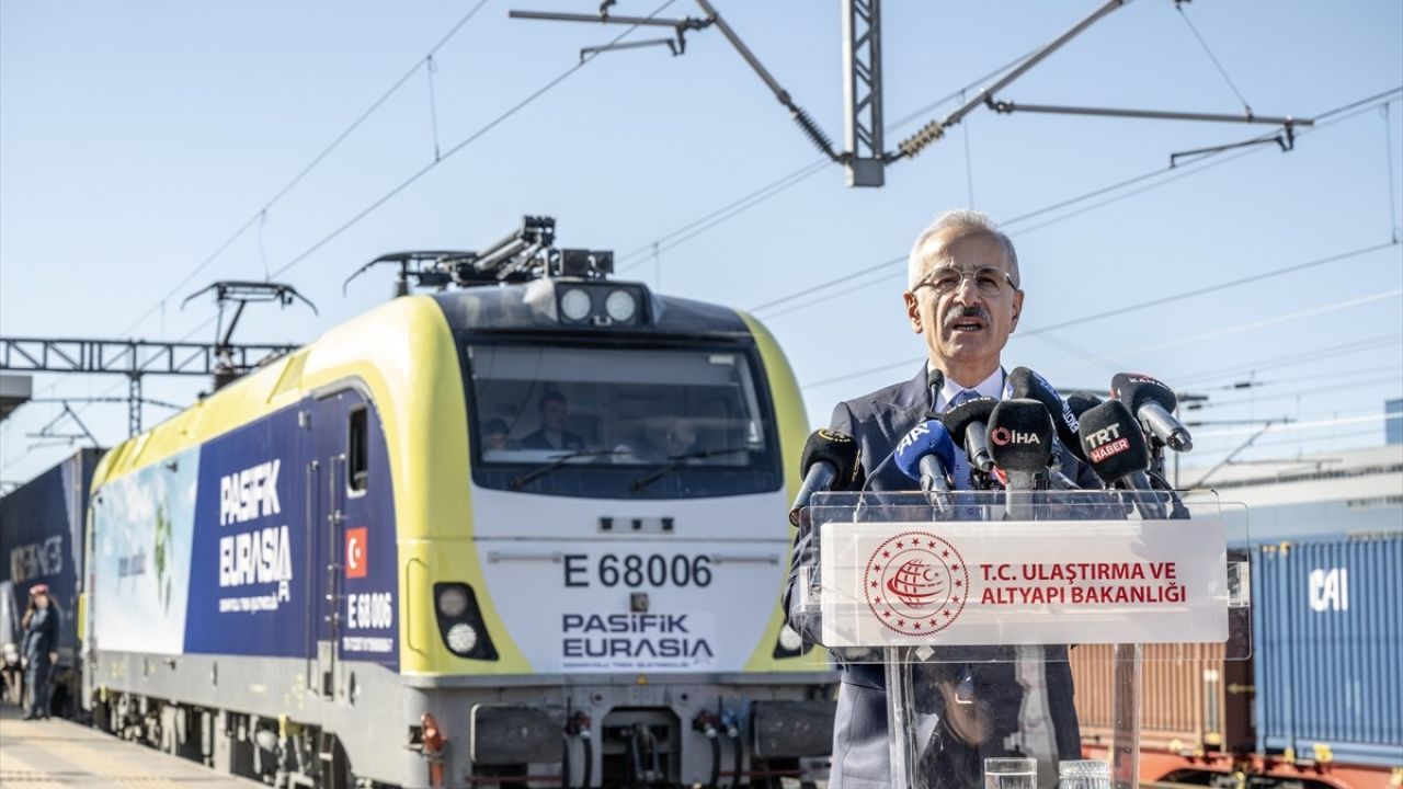 Türkiye'nin İlk Özel Uluslararası Yük Treni Seferde