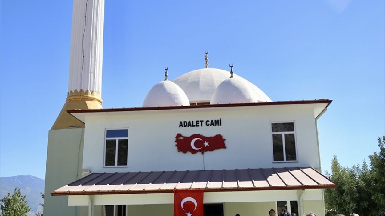 Adalet Bakanı Tunç, Seydikemer'de Yeni Eğitim ve Kültür Alanlarını Açtı