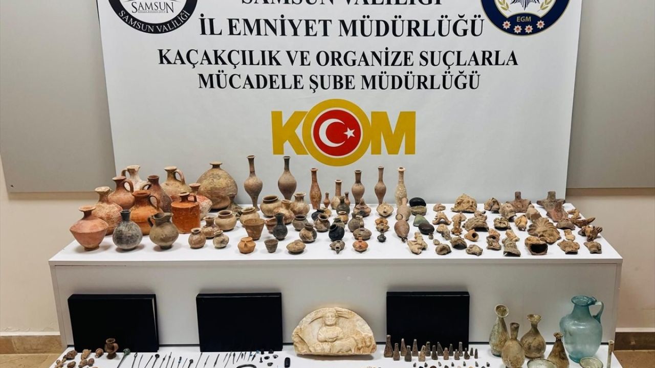 Samsun'da Tarihi Eser Kaçakçılığı Operasyonu: 325 Parça Ele Geçirildi