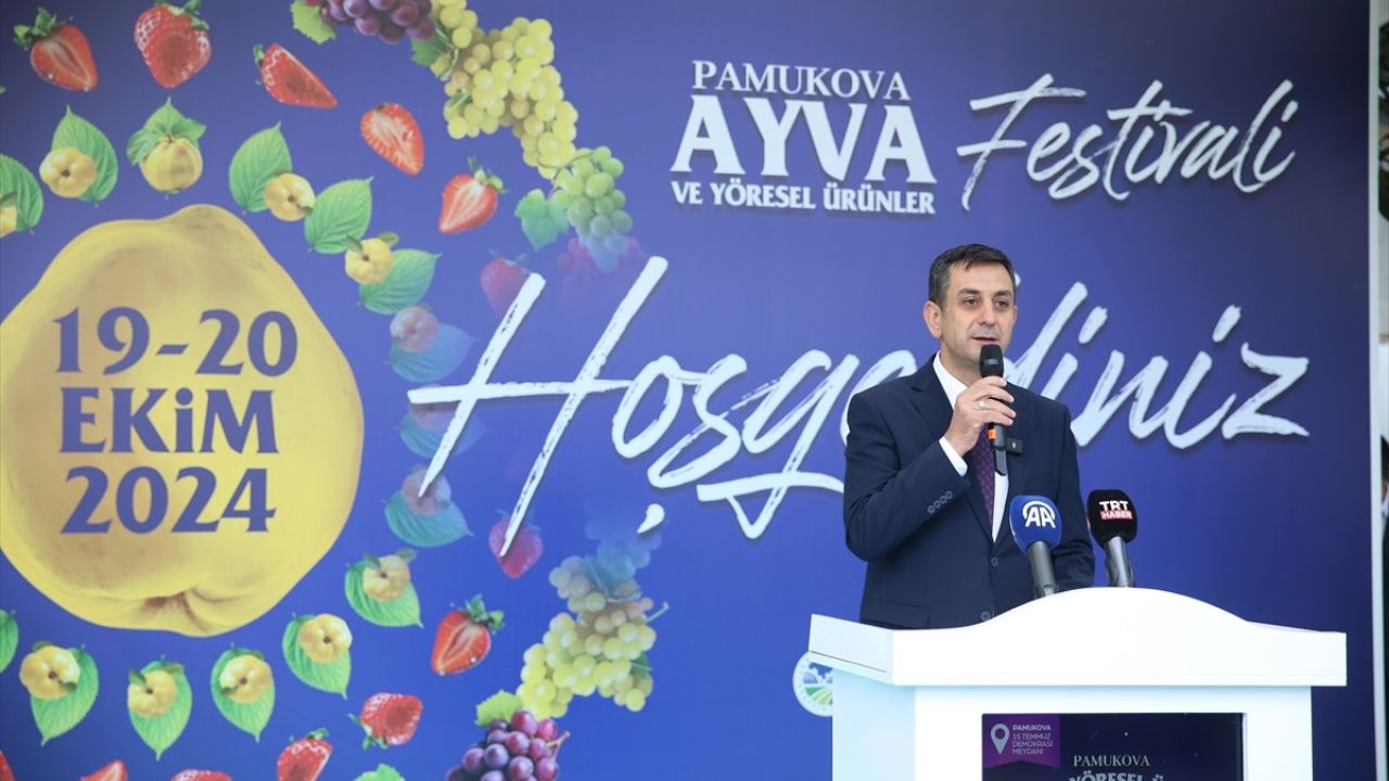 Pamukova Ayva ve Yöresel Ürünler Festivali Coşkuyla Başladı