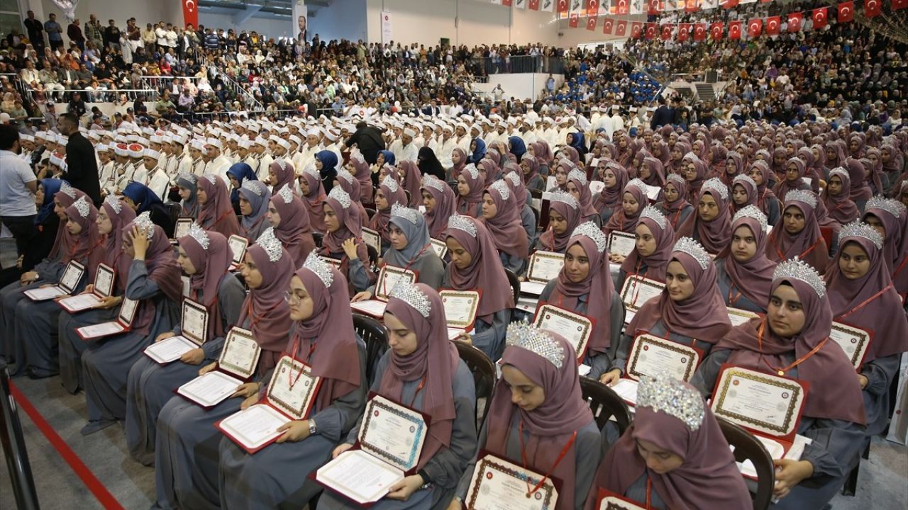 Diyanet İşleri Başkanı Ali Erbaş, Hatay'da Hafızlık İcazet Törenine Katıldı