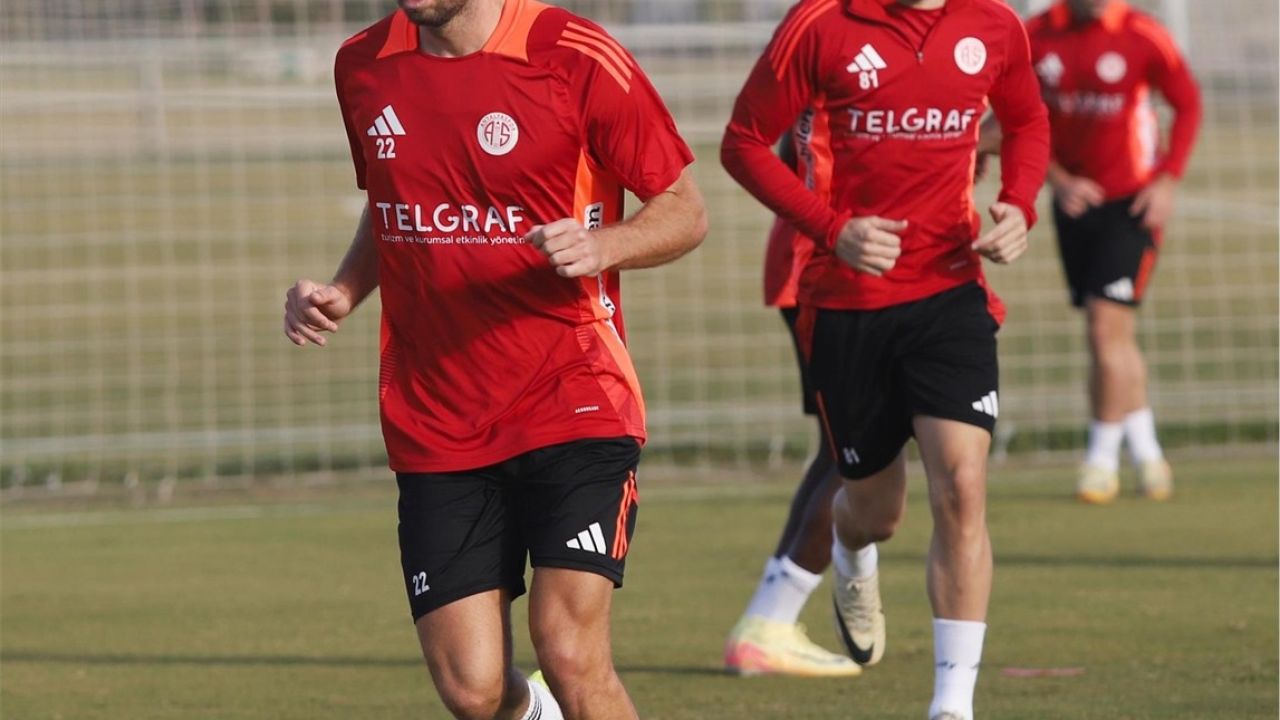 Antalyaspor, Alanyaspor Maçına Hazırlanıyor