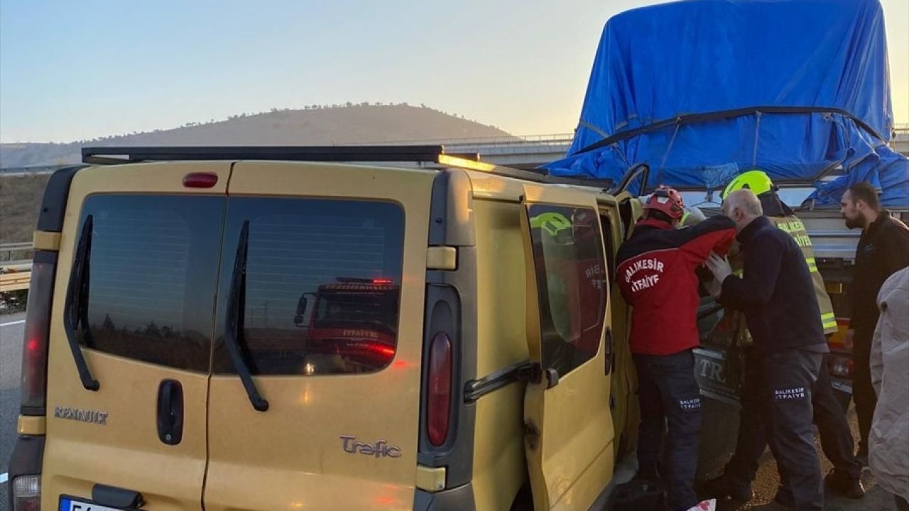 Balıkesir'de İstanbul-İzmir Otoyolu'nda Kaza