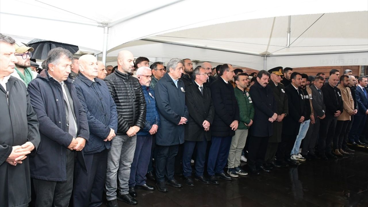 Şırnak'ta Şehit Olan Asker, Samsun'da Son Yolculuğuna Uğurlandı