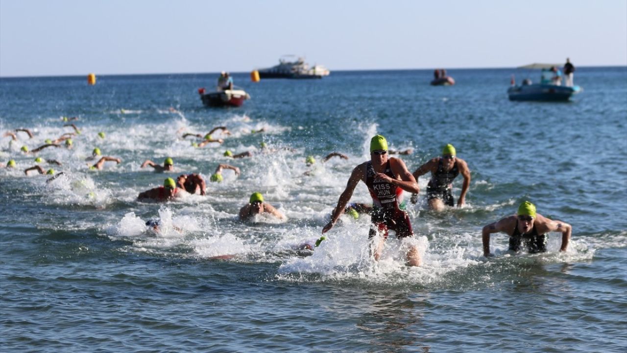 33. Alanya Triatlon Yarışları Tamamlandı