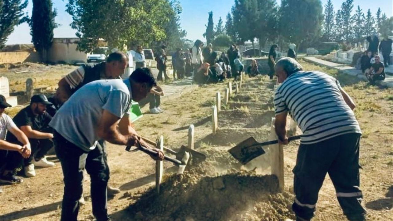 KKTC'de Şüpheli Bebek Ölümü: 20 Günlük Mihrimah Toymuradov Defnedildi