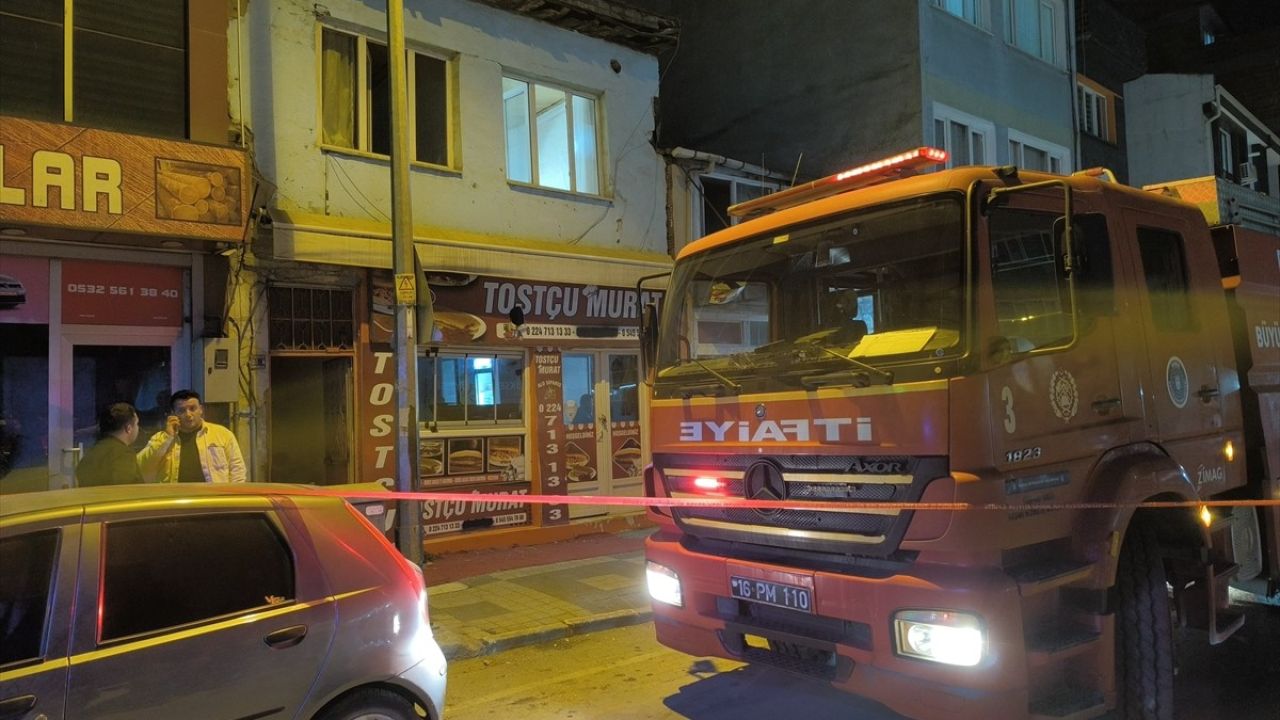 Bursa'da Yangın: Yaşlı Adam Hayatını Kaybetti