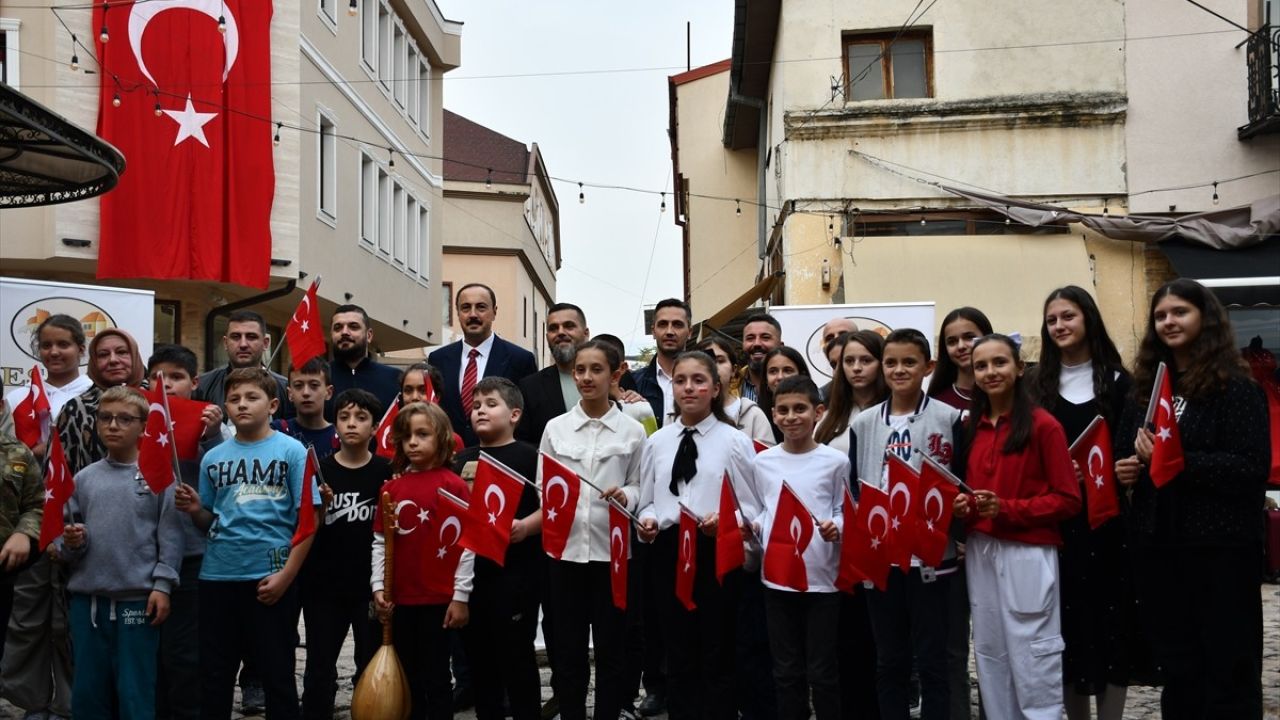 Eski Üsküp Çarşısı'nda Cumhuriyet Bayramı Coşkusu