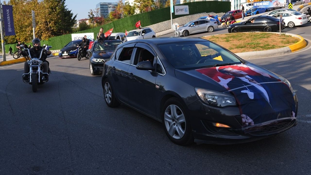 Ataşehir'de Cumhuriyet Konvoyu Coşkusu