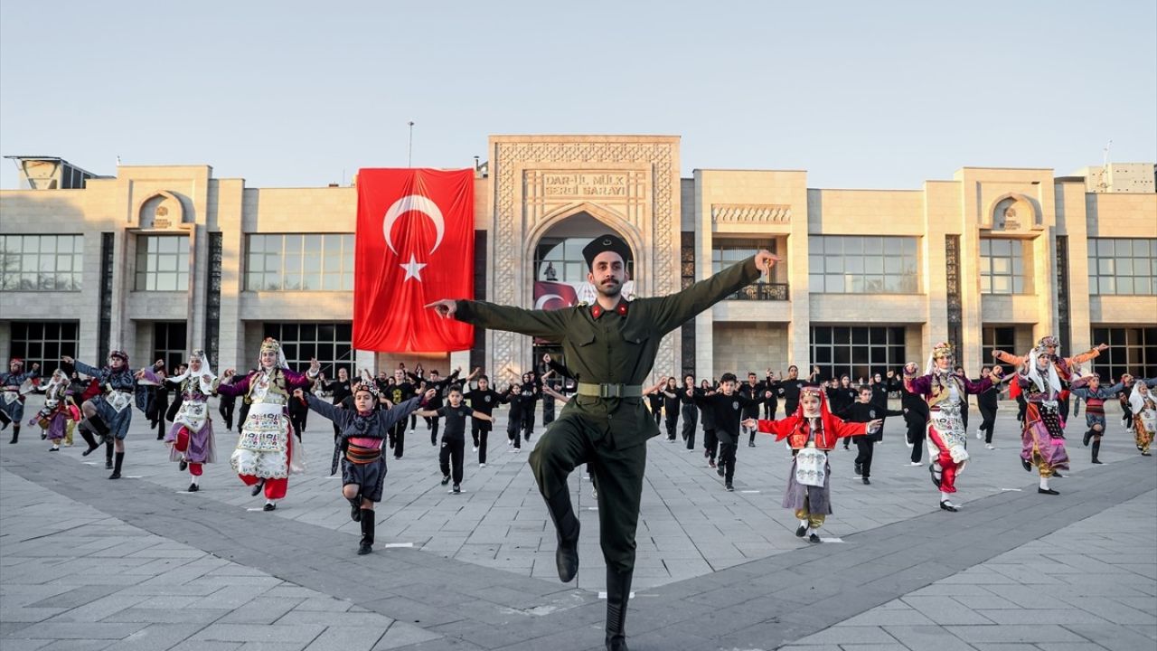 Konya'da Cumhuriyet'in 101. Yılı Coşkuyla Kutlandı