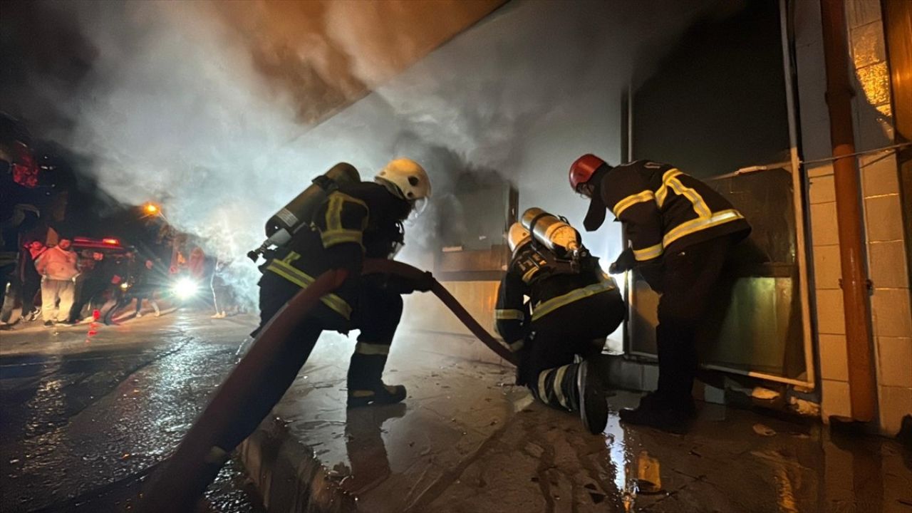 Çorum'da Ekmek Fırınında Yangın Çıktı