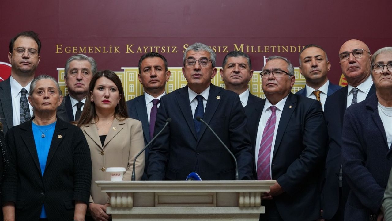 CHP’den Esenyurt Belediye Başkanı’na Destek