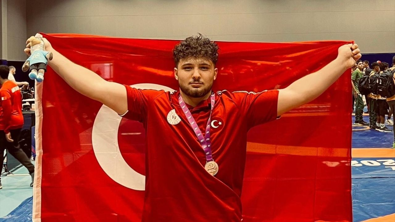 Türkiye, Dünya Okul Sporları Yaz Oyunları'nda 38 Madalya Kazandı