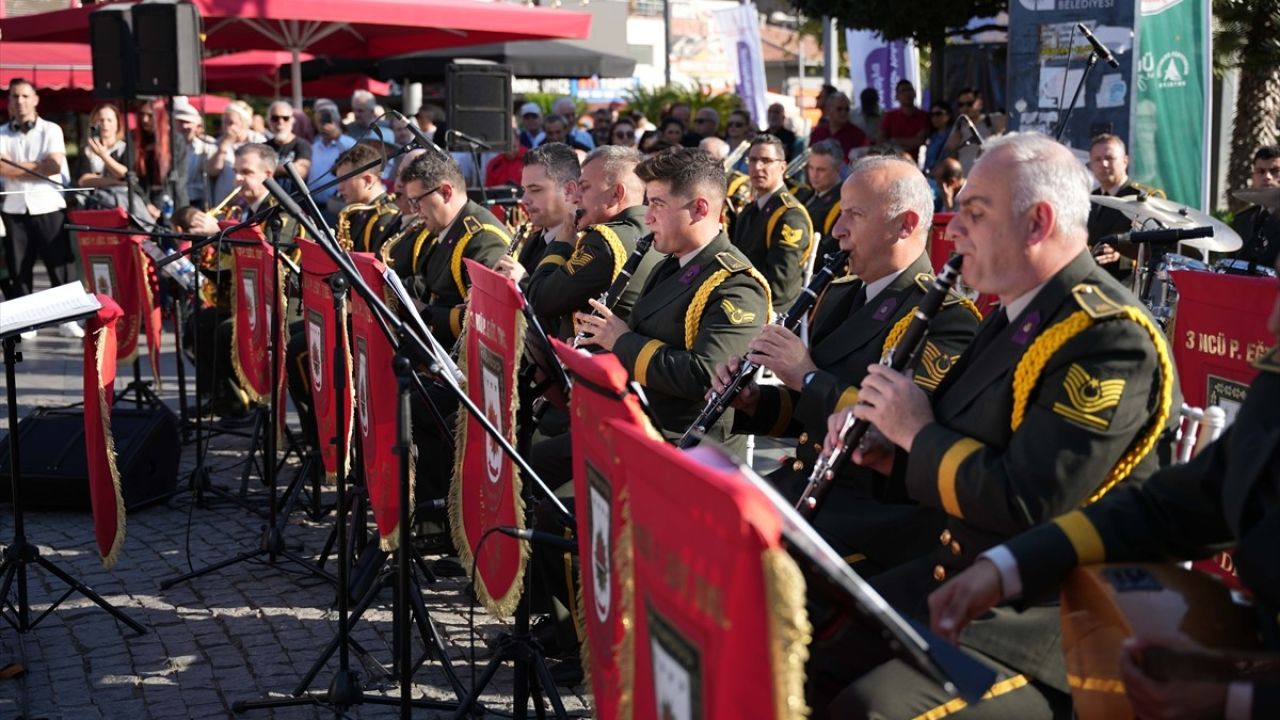 Antalya Kültür Yolu Festivali Renkli Etkinliklerle Devam Etti