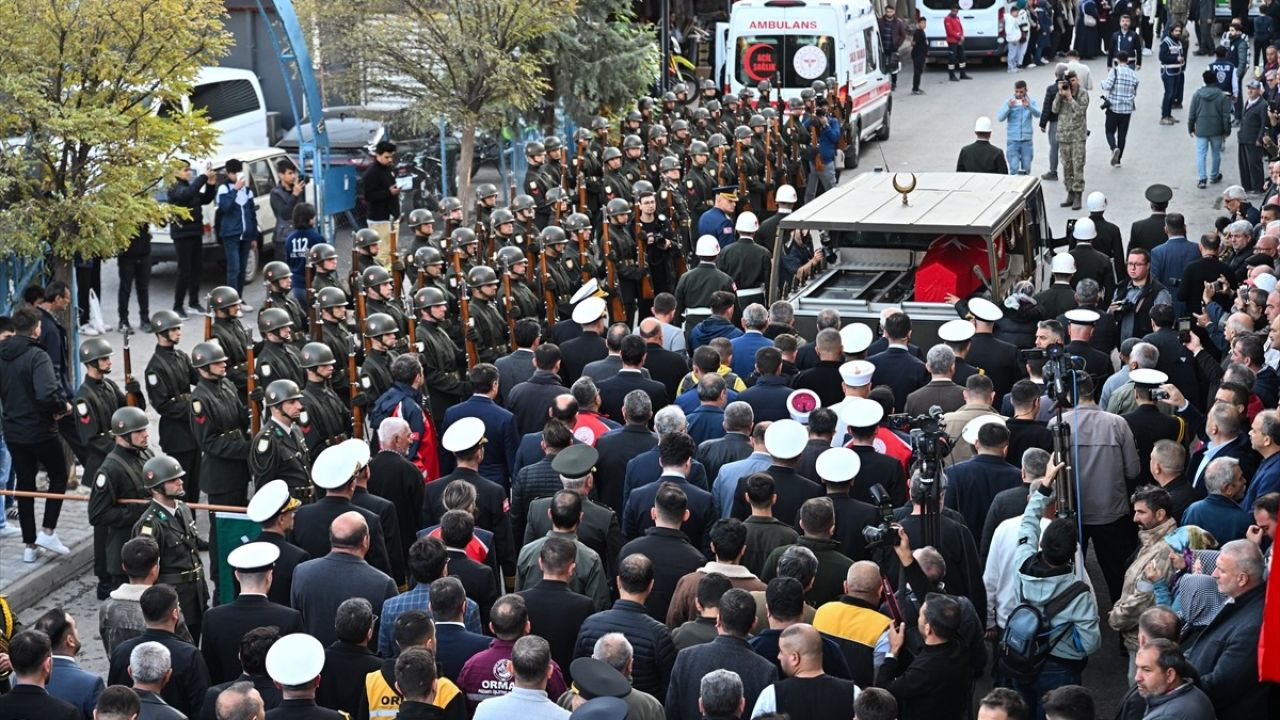 Deniz Teğmen Mustafa Kemal Öz için Adana'da Anma Töreni