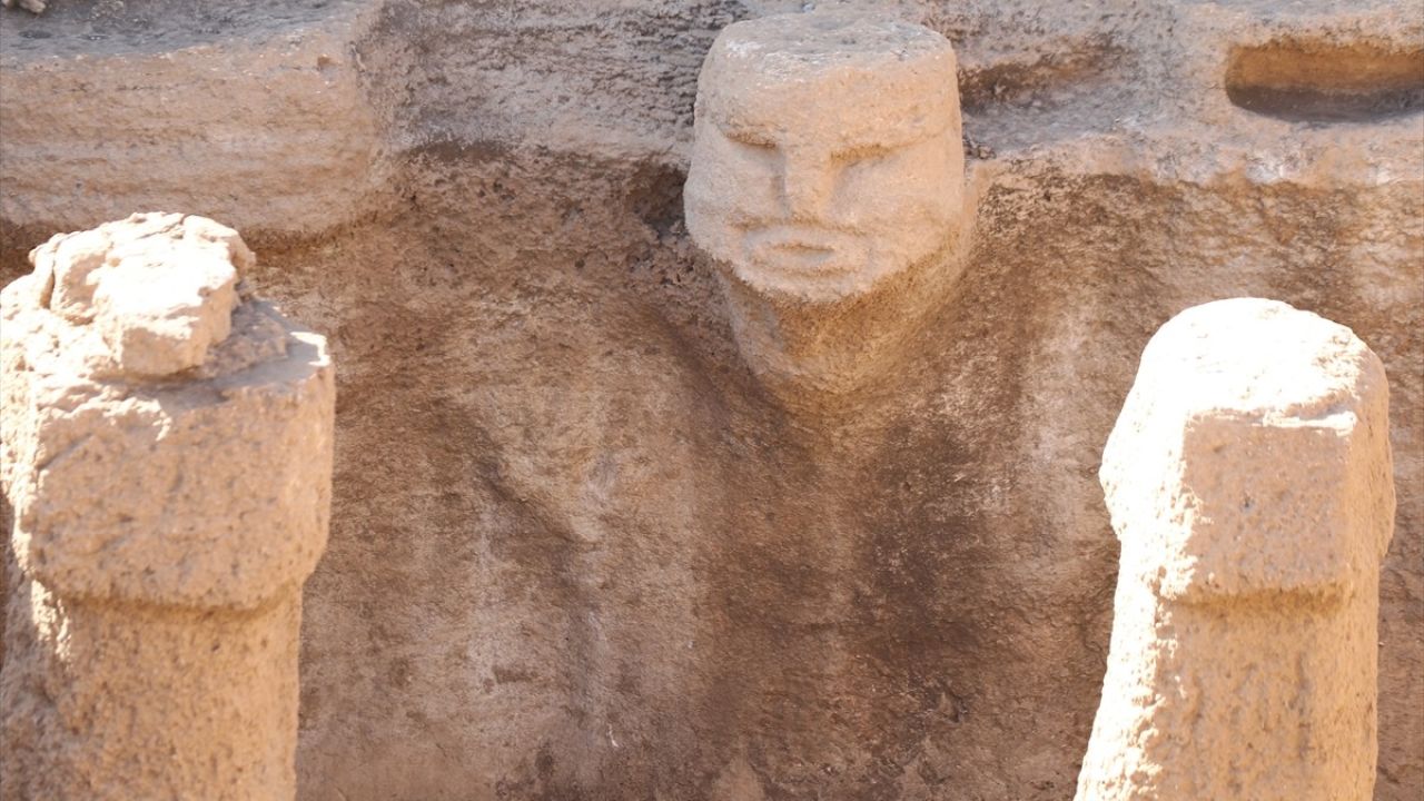 Karahantepe Kazılarında Leopar Kemikleri Bulundu