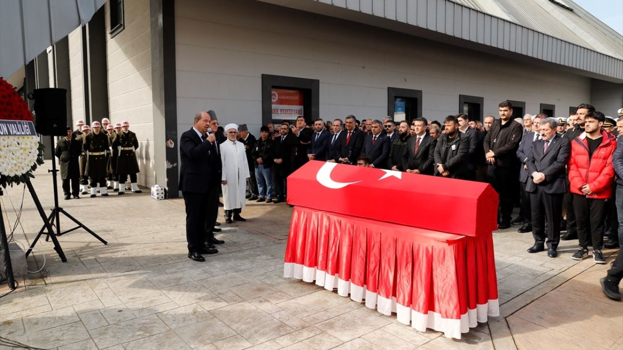 KKTC Cumhurbaşkanı Tatar, Kıbrıs Gazisinin Cenaze Törenine Katıldı