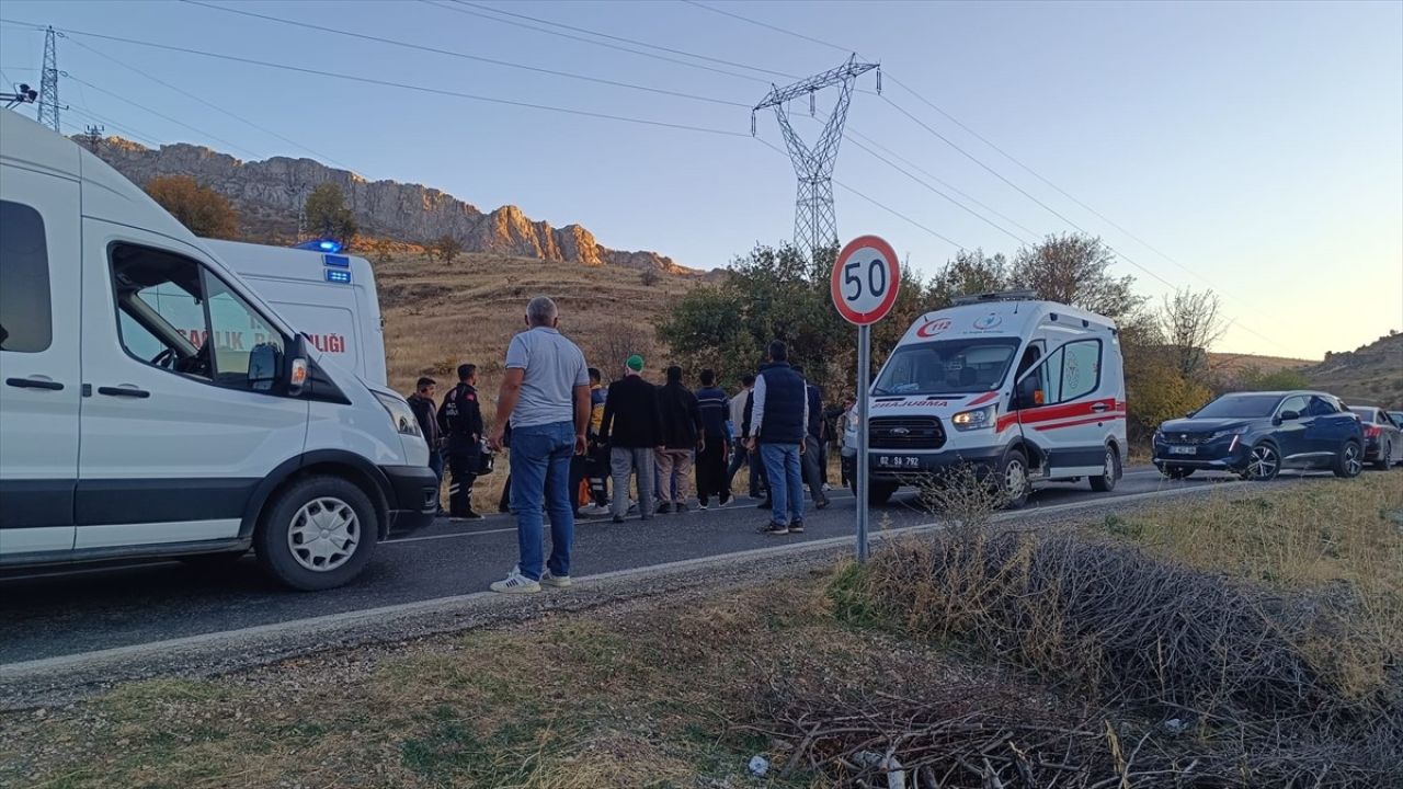 Adıyaman'da Trafik Kazası: 10 Yaralı