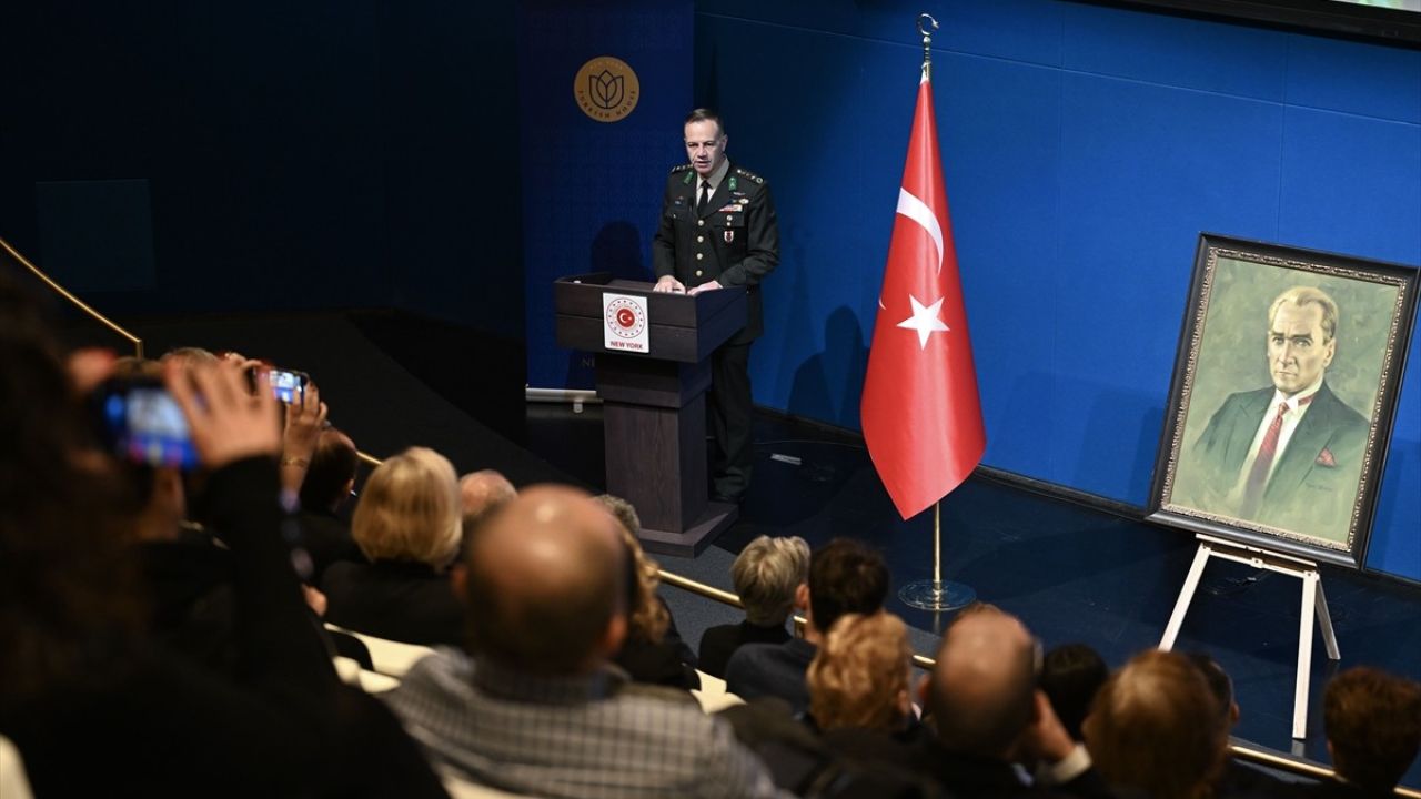 Büyük Önder Atatürk, New York'taki Türkevi'nde Anıldı