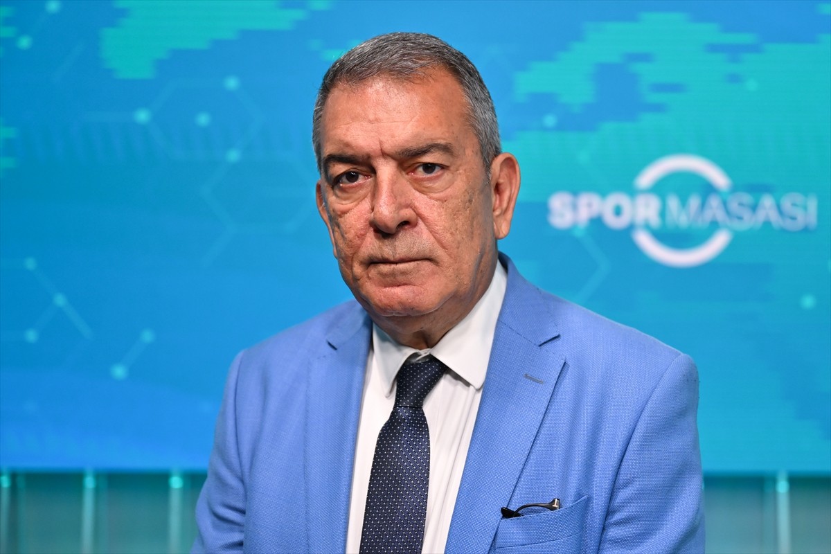 Türkiye Okçuluk Federasyonu Başkanı Abdullah Topaloğlu, Paris 2024 Olimpiyat Oyunları'na ilişkin...