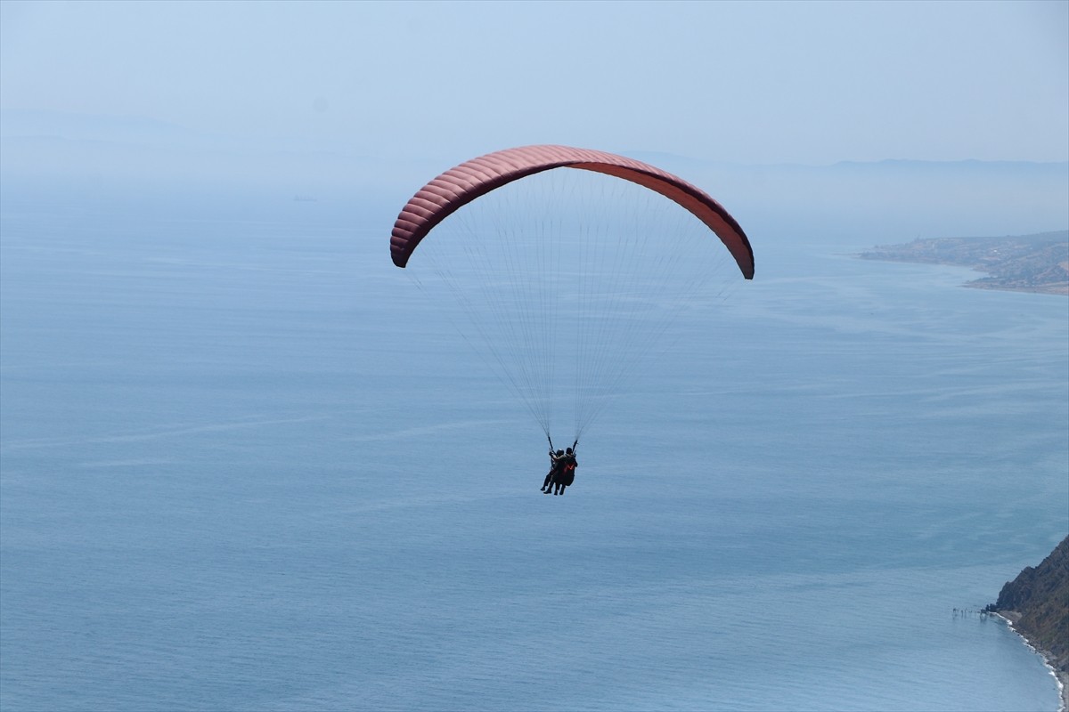 Tekirdağ'ın Şarköy ilçesindeki Uçmakdere Mahallesi; doğal güzellikleri, kamp alanları, yamaç...